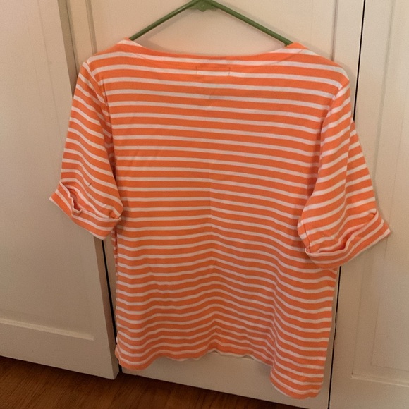 Lauren top, boat neck with cuffed sleeves and slits on bottom. 100% cotton. - Picture 2 of 2